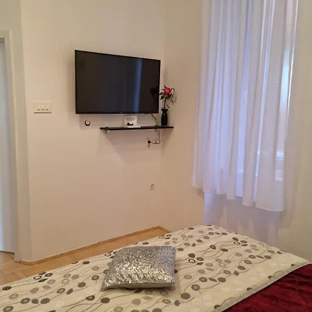 Tisa Old Town Gasthuis