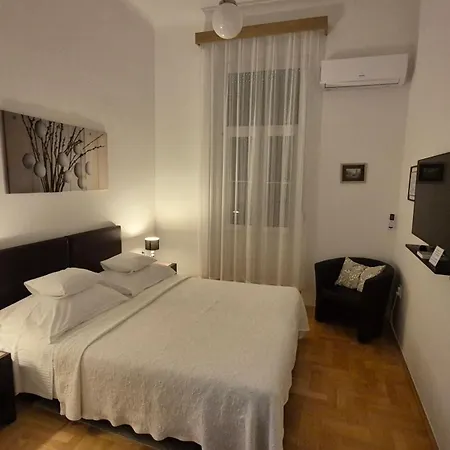 Tisa Old Town 3* Zara