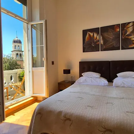 Tisa Old Town 3* Zara