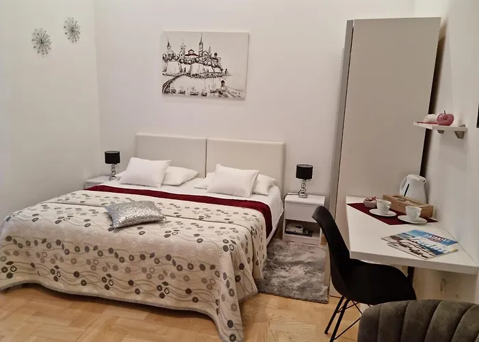 Guest house Rooms Tisa Old Town 3*