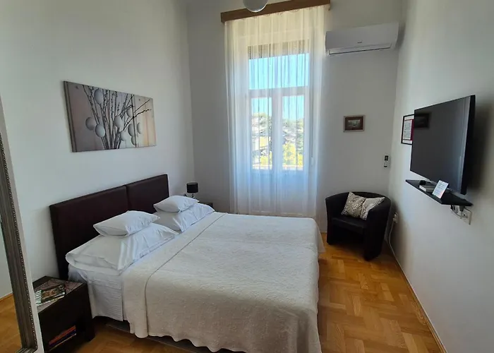 Rooms Tisa Old Town Zadar
