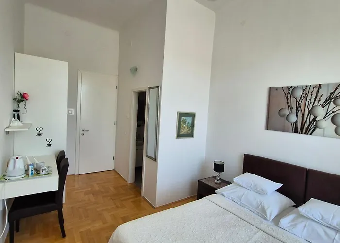 Rooms Tisa Old Town Guest house Zadar