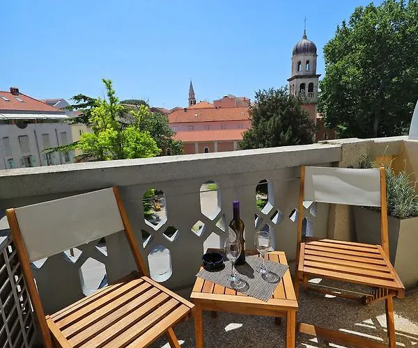 Rooms Tisa Old Town 3*