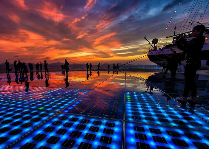 Rooms Tisa Old Town 3* Задар