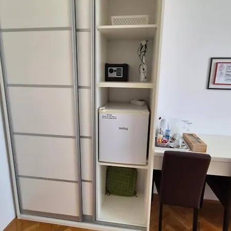 Konukevi Tisa Old Town 3*