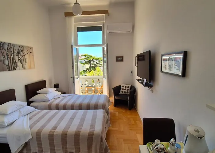 Tisa Old Town Casa de hóspedes